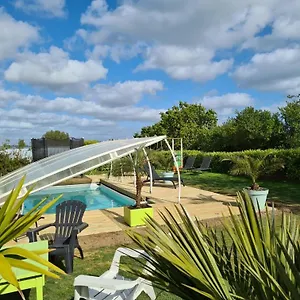 Hébergement de vacances De Kernaet Avec Piscine, Plougonvelin