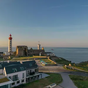 De La Pointe Saint-mathieu - & Restaurant Plougonvelin