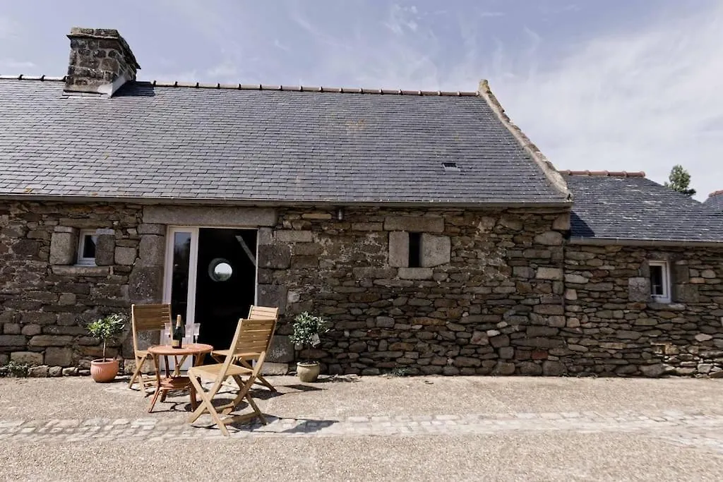 Une Longere Pleine De Charme Au Bout Du Monde ! Jacuzzi Exterieur Vue Sur La Campagne, Salle De Billard Plougonvelin Holiday home